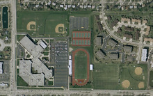 Buffalo Grove High School (USGS).png