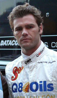 Fonsi Nieto 2009 (cropped).jpg