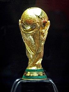 Tour da Taça da Copa do Mundo (14231974005).jpg