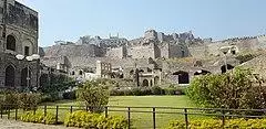 Golkonda Fort 001.jpg
