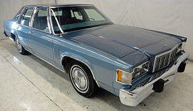 1980 Mercury Marquis sedan.jpg