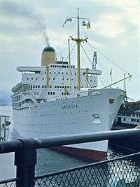 P&O ship SS Arcadia docked in Vancouver in 1974.jpg