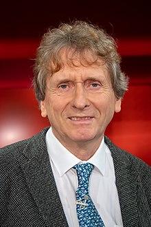 2020-02-17-Michael Braungart-hart aber fair-8414.jpg