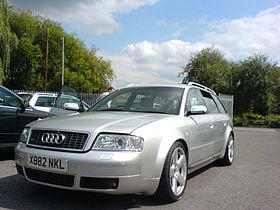 Silver Audi S6 Avant C5 fr.jpg