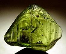 Forsterite-Olivine-4jg54a.jpg