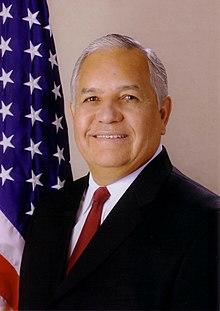 Sylvestre Reyes official portrait.jpg