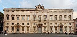 Palazzo della Consulta Roma 2006.jpg