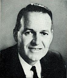 Lionel Van Deerlin - 92nd Congress portrait.jpg