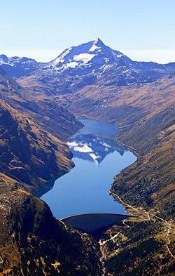 Lago di Lei as seen from Piz Grisch.jpg