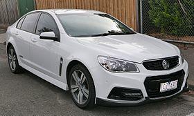 2014 Holden Commodore (VF MY14) SS sedan (2015-11-11) 01.jpg