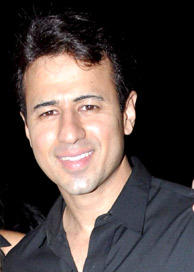 Aryan Vaid at Sailor Today Awards (6) (cropped).jpg