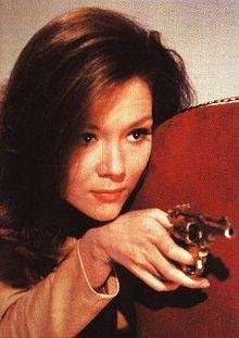 Emma-Peel Avengers-Intro.jpg