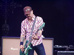 Dave live with Velvet Revolver at Gods of Metal 2007