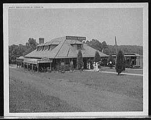 Mount Vernon trolley terminal.jpg