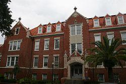 UFHistoricBuildingPeabodyHall.JPG