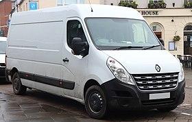 2013 Renault Master 125 35 LWB 2.3 Front.jpg