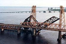 Acosta Bridge (1987).jpg