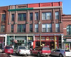 Omaha - 4833-4835 S 24 - Vanous Block.JPG