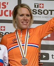 20180925 UCI Road World Championships Innsbruck Women Elite ITT Award Ceremony 850 9441 (cropped to EvD).jpg