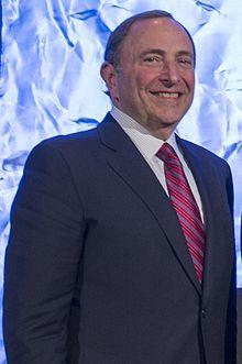 Gary Bettman in 2016 (cropped).jpg