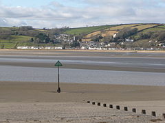 Ferryside, groyne and beacon - geograph.org.uk - 1179270.jpg