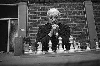 Hoogoven-schaaktoernooi Wijk aan Zee, nummer 7 Najdorf; Bestanddeelnr 926-1759.jpg