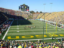 102707-Oregon-Autzen-USC-UO-01.jpg