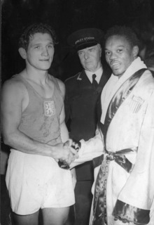 Július Torma congratulatory photograph from 1948.png