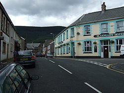 Blaengarw Hotel - geograph.org.uk - 934091.jpg