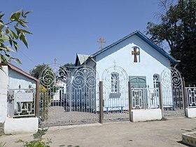 Church in Guliston 01-00.JPG