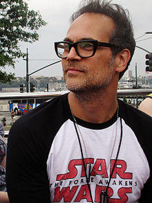Todd Stashwick - NYCC 2015 Con Man Bus.jpg