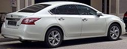 2014 Nissan Teana (L33) 2.0XL sedan (2016-01-06) 02.jpg