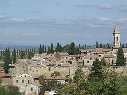 SanQuiricodOrciaPanorama.JPG