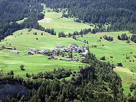 Stierva Dorf.jpg