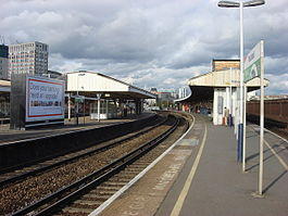 Vauxhall station, platforms - geograph.org.uk - 1013188.jpg