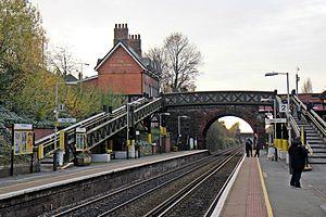 Looking west, Hunts Cross railway station (geograph 3787214).jpg