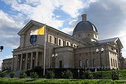 Sacred Heart Cathedral (Knoxville, TN) - exterior.jpg