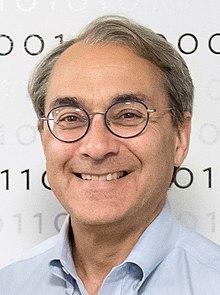 Headshot of Alfred Spector.jpg