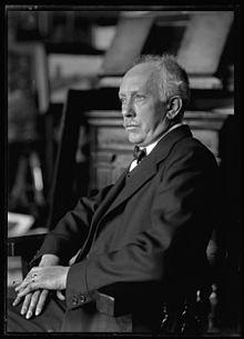 Ferdinand Schmutzer - Richard Strauss, 1922.jpg