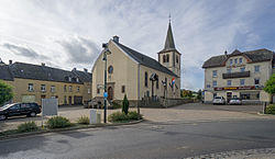 Kirche Harlange 03.jpg