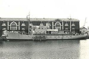 HMS Reclaim at Portsmouth Navy Day 1980.jpg