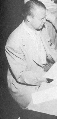 Portrait of jazz musician Chummy MacGregor.jpg