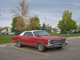 1967 Ford LTD Galaxie 500 (2889457298).jpg