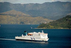 MV Kaitaki, Wellington Harbour.jpg