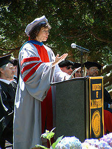 Annalee saxenian 2006 commencement.jpg