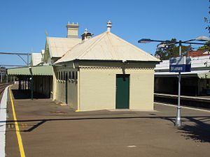 Stanmore Railway Station 4.JPG