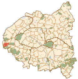 Location (in red) within Paris inner suburbs