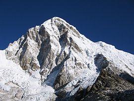 Mt Pumori.jpg