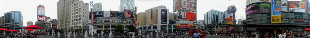 A 180 degree panoramic view taken from the centre of the square.