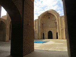 Interior courtyard of Masjed-i Varamin